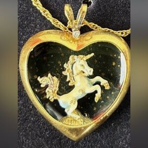 1987 Franklin Mint Unicorn Pendant Necklace